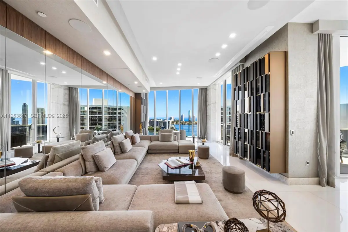 4100 Island Boulevard #PH1, Aventura, FL 33160 - #1