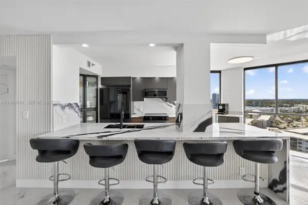 1000 Island Blvd-renovated 1710 #1710, Aventura, FL 33160