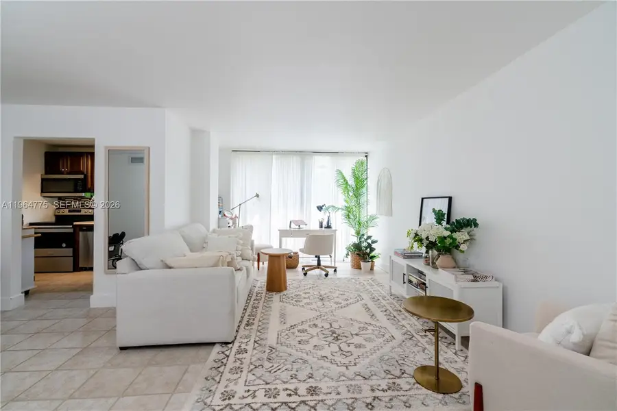 17021 N Bay Road #526, Sunny Isles Beach, FL 33160 - #2