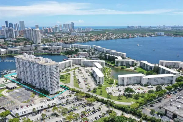 18031 Biscayne Boulevard #1601, Aventura, FL 33160