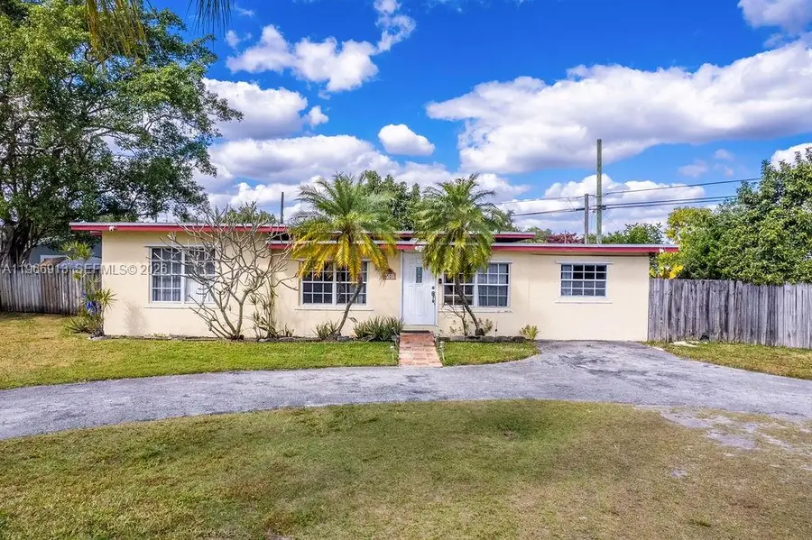 6101 Flagler Street, Hollywood, FL 33023 - #2