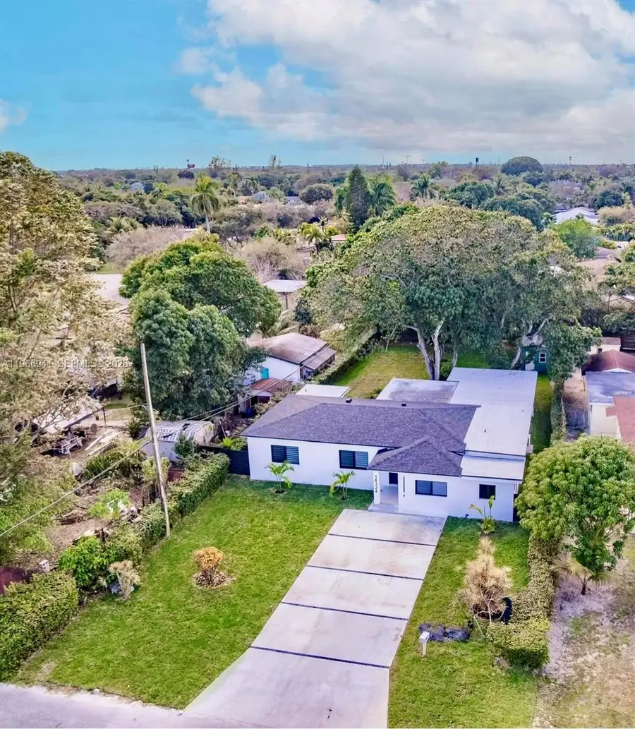 14324 Garden Drive, Miami, FL 33168 - #2