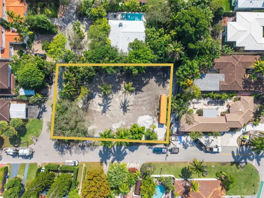 2880 Fairgreen Drive, Miami Beach, FL 33140 - #3