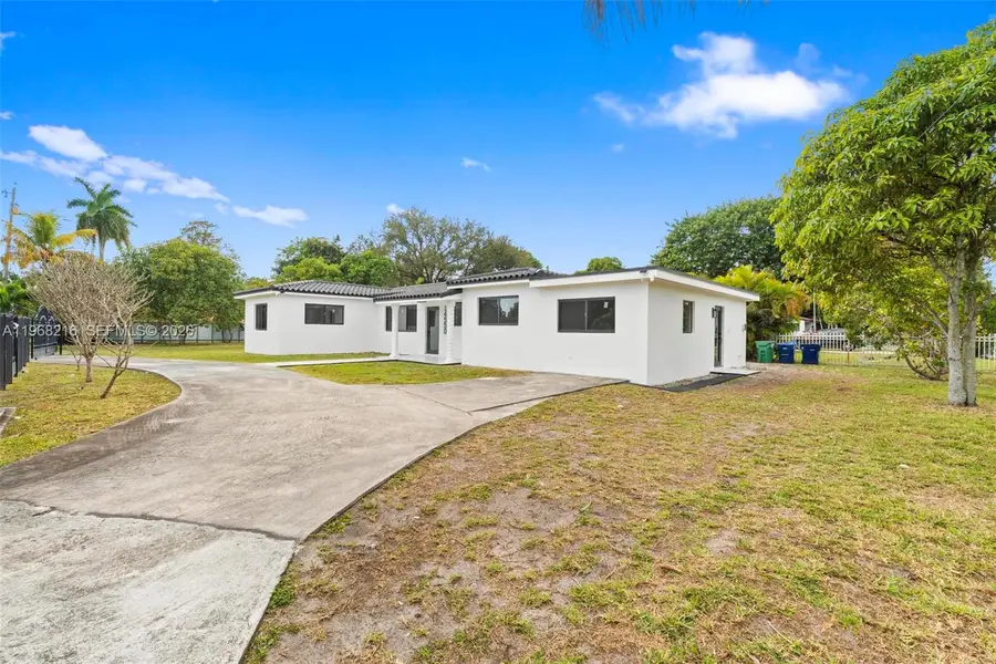 14950 NE 2nd Avenue, Miami, FL 33161 - #2