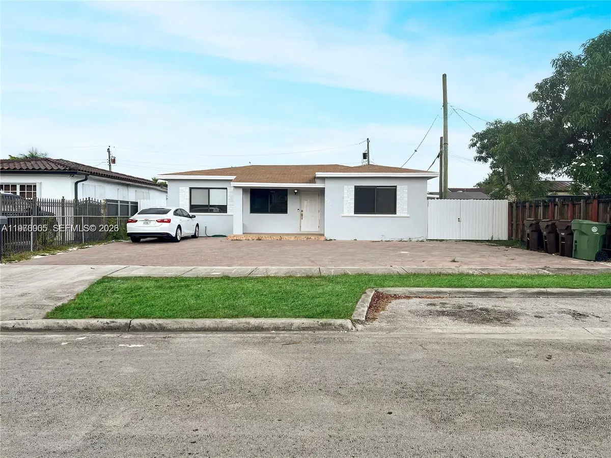 221 W 31st Street, Hialeah, FL 33012 - #1