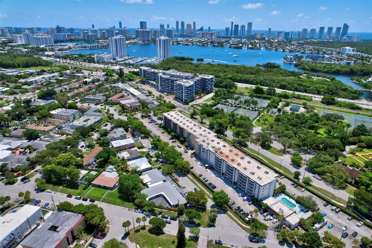 16851 NE 23rd Avenue #A611, North Miami Beach, FL 33160 - #1