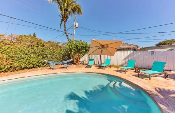 Address Withheld By Seller, Miami, FL 33180