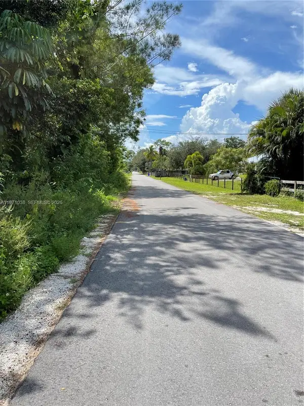 15304 Los Angeles Drive, Loxahatchee, FL 33470