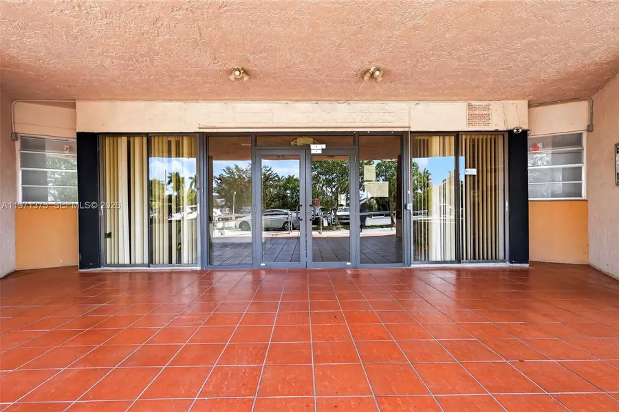 9678 Fontainebleau Boulevard #411, Miami, FL 33172 - #3