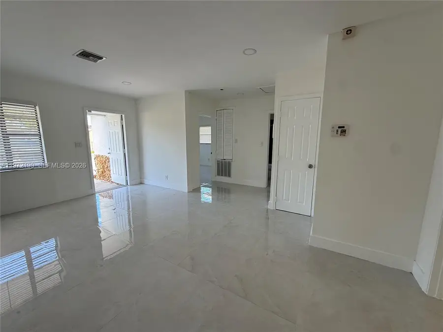 Address Withheld By Seller, Hallandale Beach, FL 33009 - #2