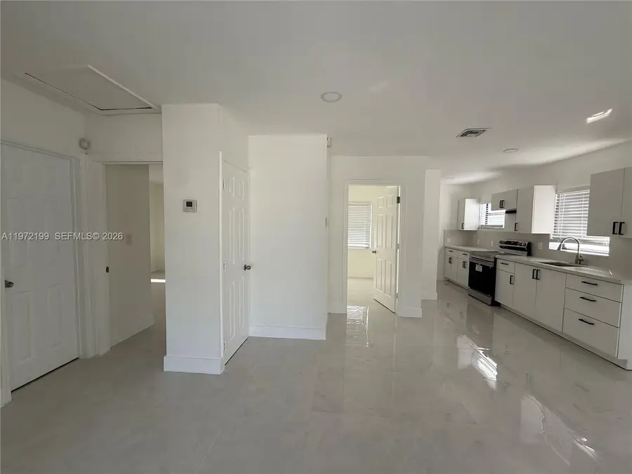 Address Withheld By Seller, Hallandale Beach, FL 33009 - #3