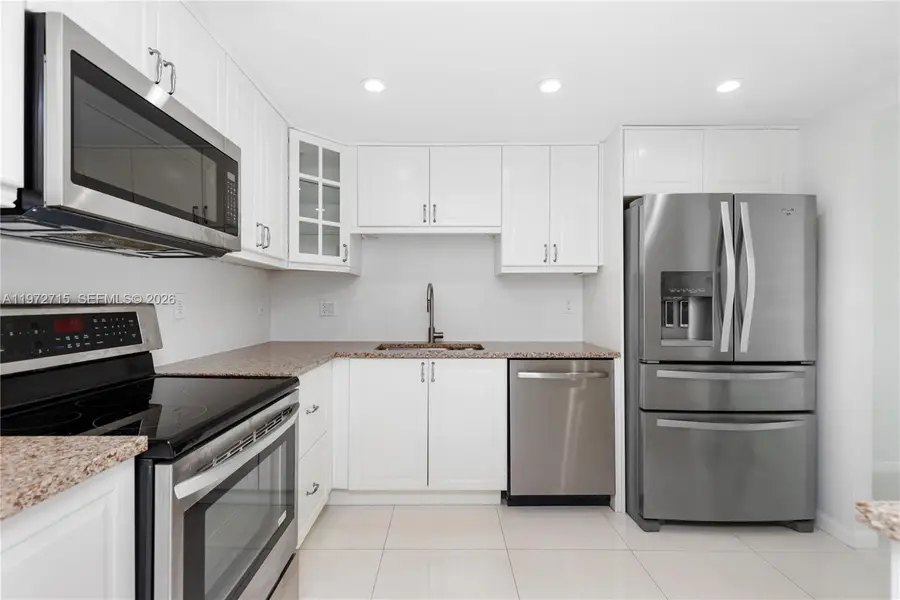 210 Sea View Drive #207, Key Biscayne, FL 33149 - #3