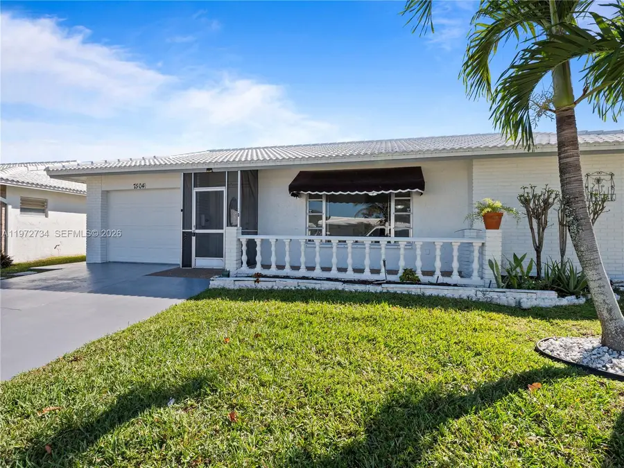 7504 NW 70th Avenue, Tamarac, FL 33321 - #2