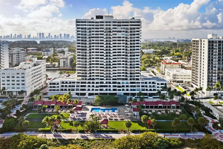 2555 Collins Avenue #1002, Miami Beach, FL 33140 - #2