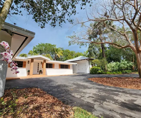 6065 SW 133rd Street, Pinecrest, FL 33156