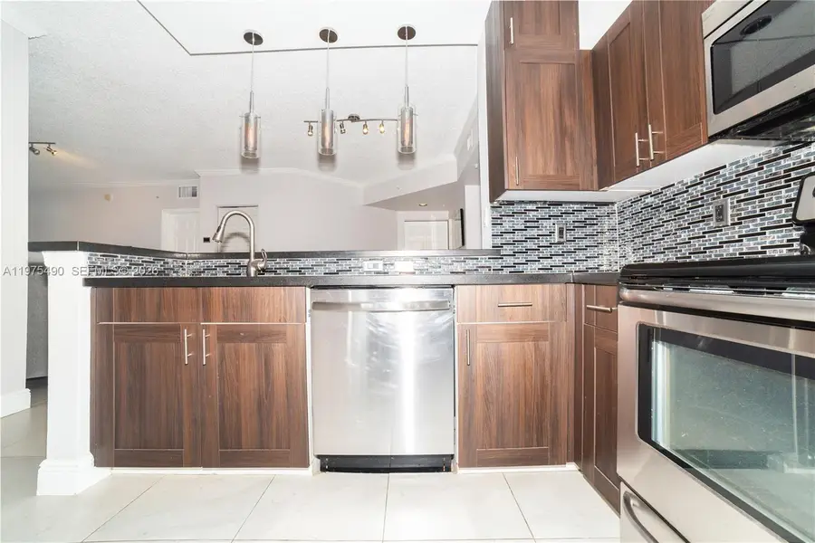 17100 N Bay Road #1802, Sunny Isles Beach, FL 33160 - #3