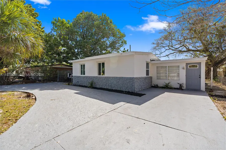 4520 SW 38th Street, West Park, FL 33023 - #3