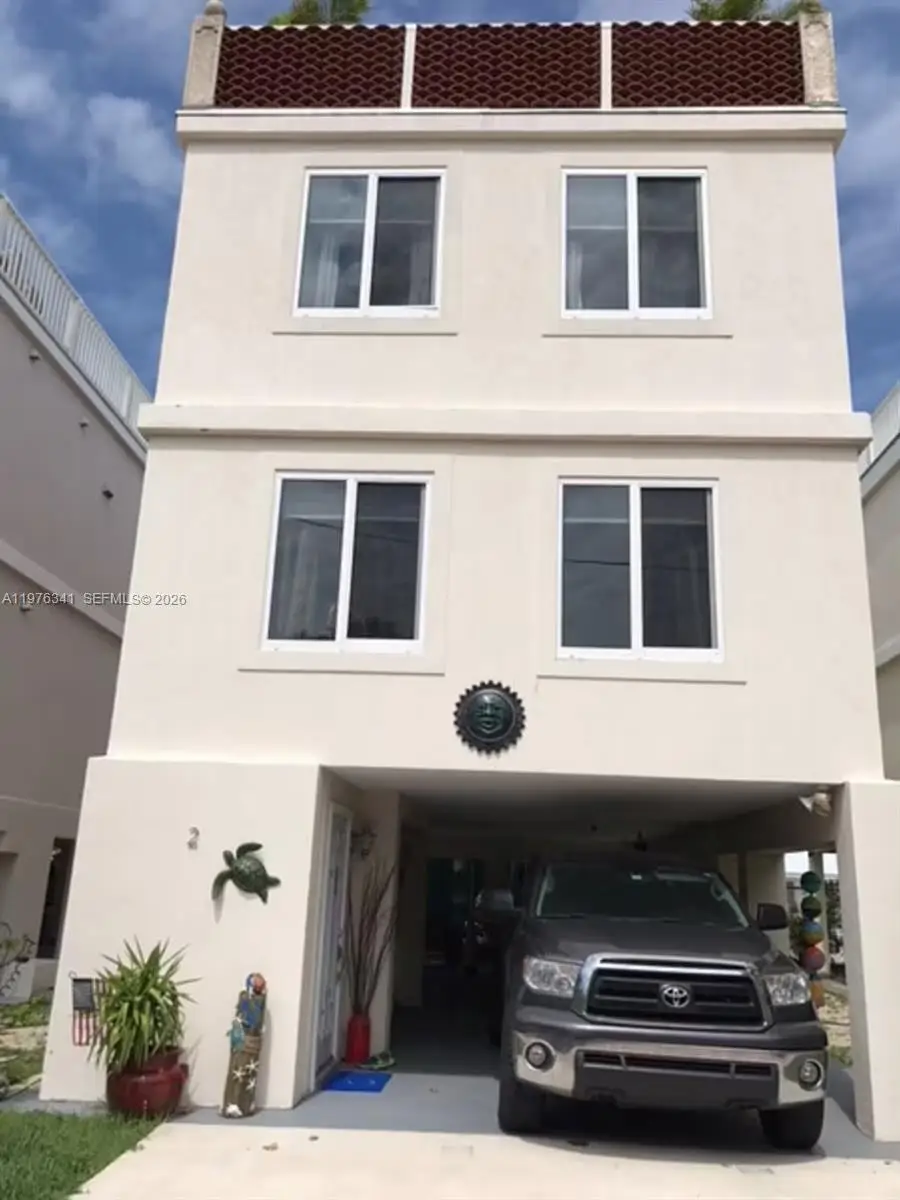 12400 Overseas Highway, Marathon, FL 33050 - #1