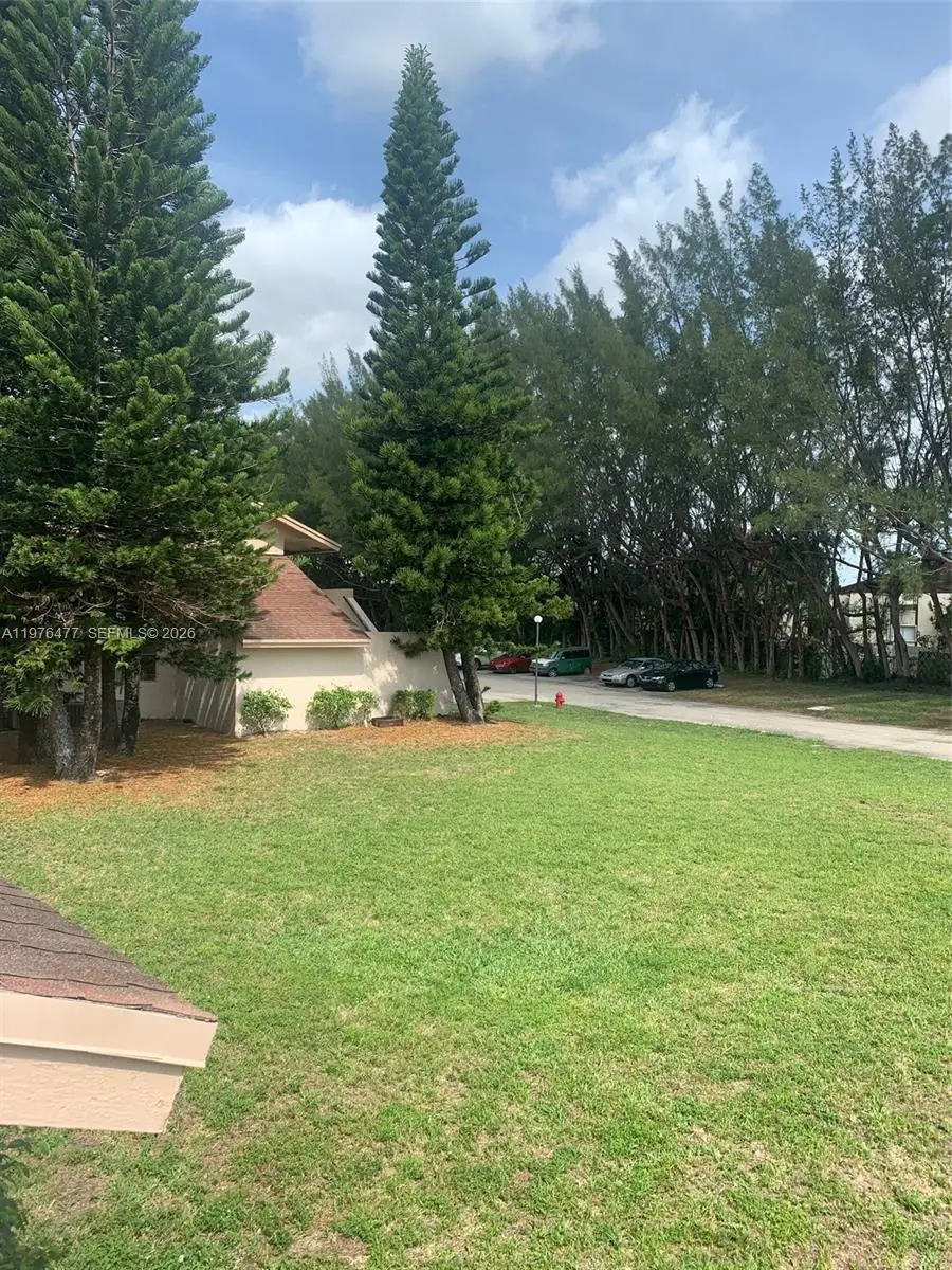 300 Nottingham Circle #J, Greenacres, FL 33463 - #2