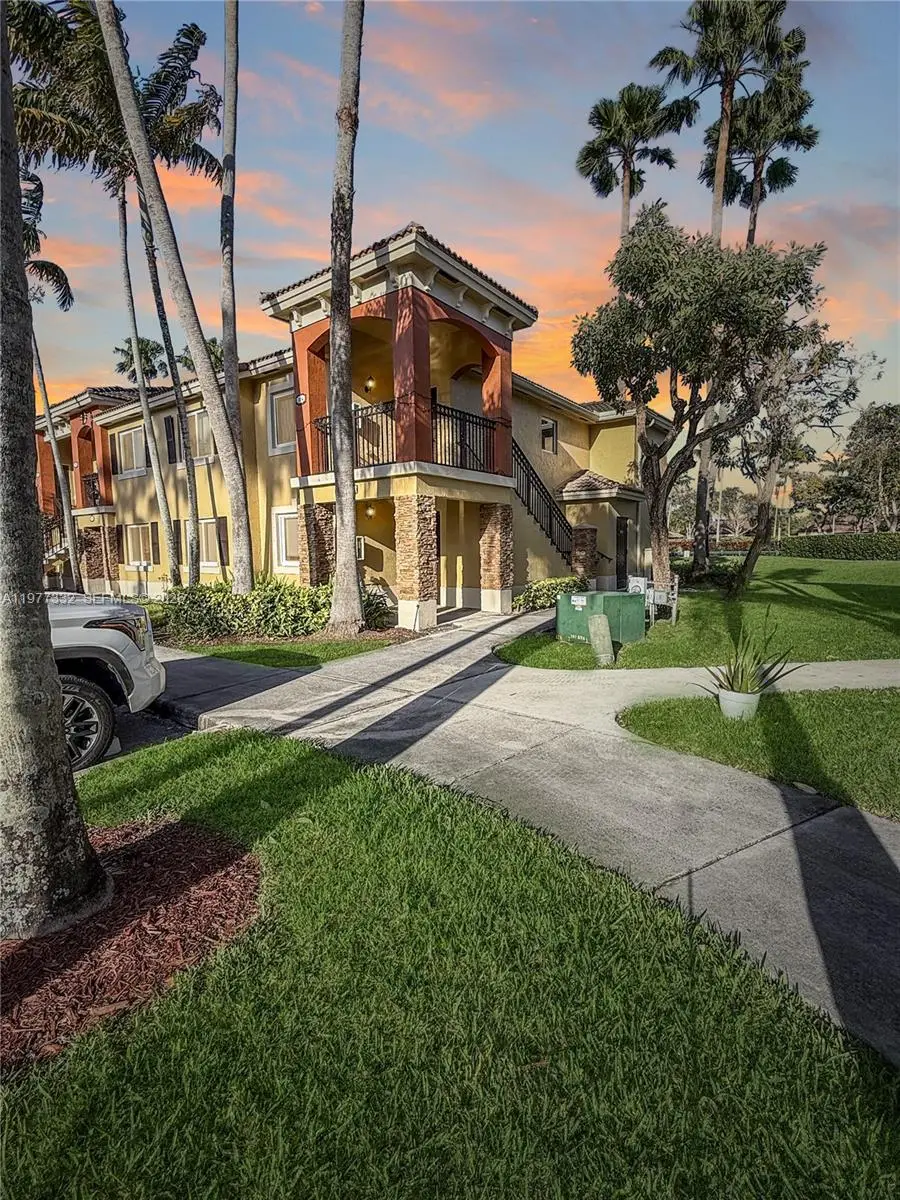 945 NE 34th Avenue #204, Homestead, FL 33033 - #1