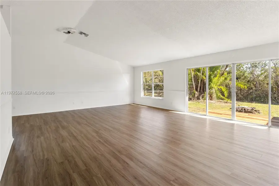 1816 SW 14th Avenue Sw, Vero Beach, FL 32962 - #3