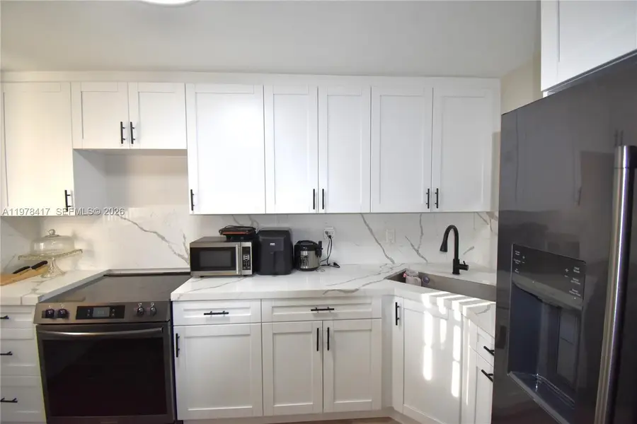 7500 NW 17th Street #102, Plantation, FL 33313 - #2
