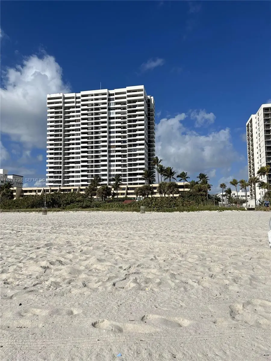 2555 Collins Avenue #506, Miami Beach, FL 33140 - #3