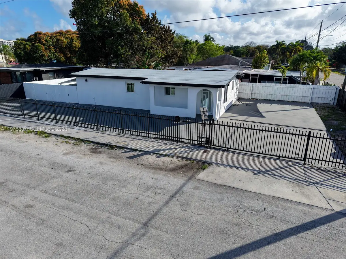 10090 W Fern Street, Miami, FL 33157 - #1