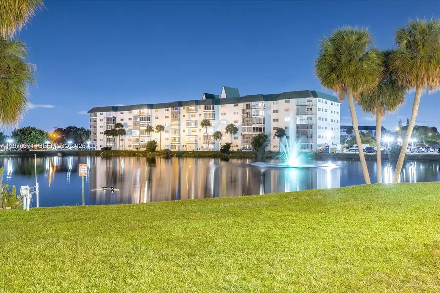 4751 NW 21st Street #210, Lauderhill, FL 33313 - #2