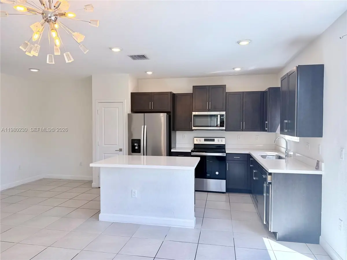 2418 SE 10th Court, Homestead, FL 33035 - #1