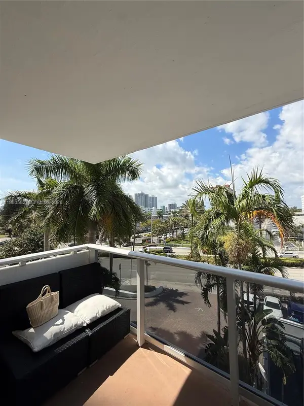 3140 S Ocean Drive #310, Hallandale Beach, FL 33009