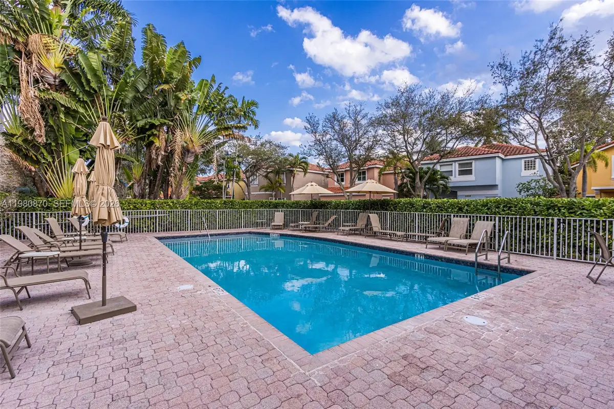 1550 N Trafalgar Circle, Hollywood, FL 33020 - #1