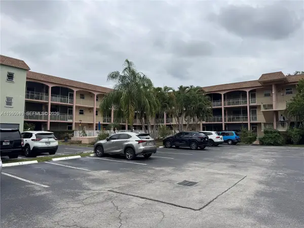 100 SE 6th Avenue #207, Pompano Beach, FL 33060