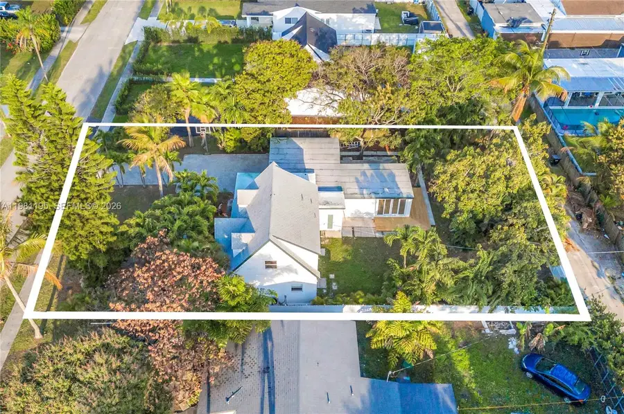 1960 NE 182nd Street, North Miami Beach, FL 33162 - #2