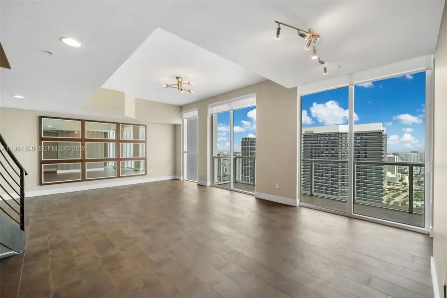 Address Withheld By Seller, Miami, FL 33132 - #3