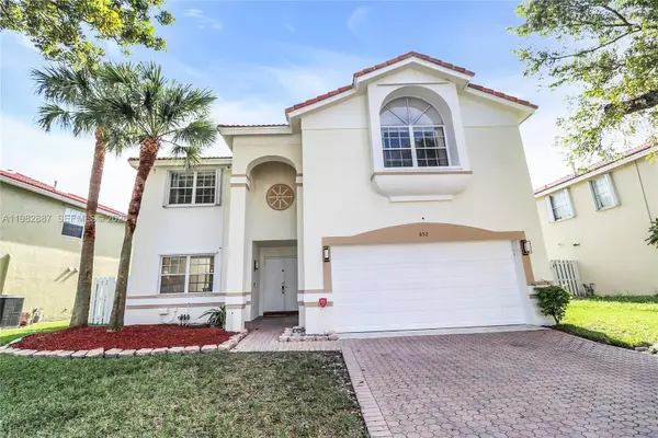 652 NW 133rd Drive, Plantation, FL 33325
