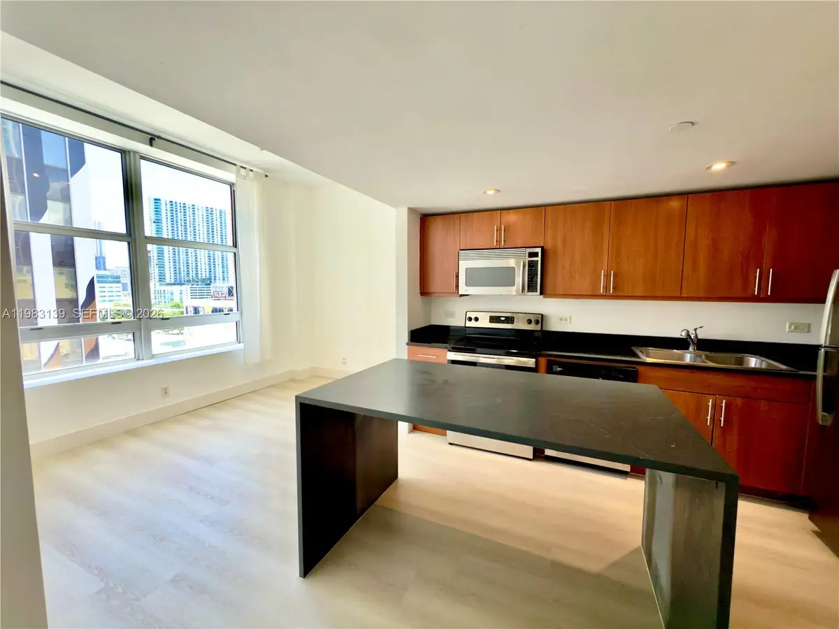 111 E Flagler Street #805, Miami, FL 33131 - #1