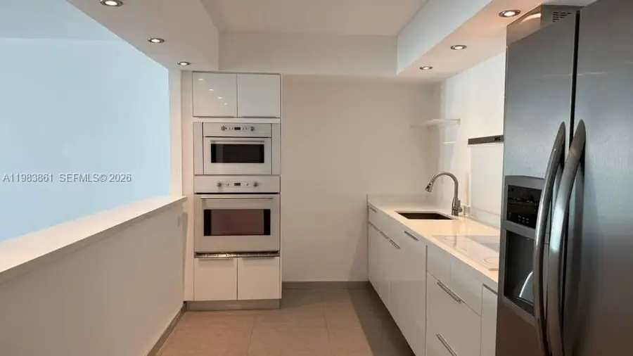 19380 Collins Avenue #905, Sunny Isles Beach, FL 33160 - #2