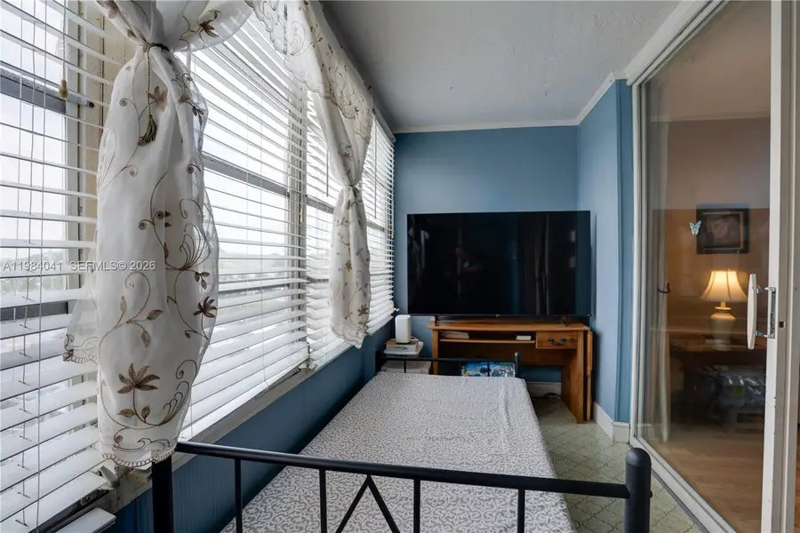 2841 Somerset Drive #318, Lauderdale Lakes, FL 33311 - #3