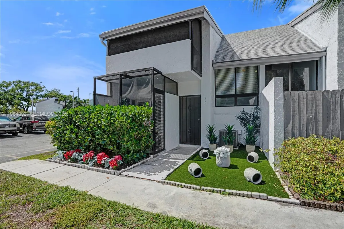 19220 NE 25th Avenue #271B, Miami, FL 33180 - #1