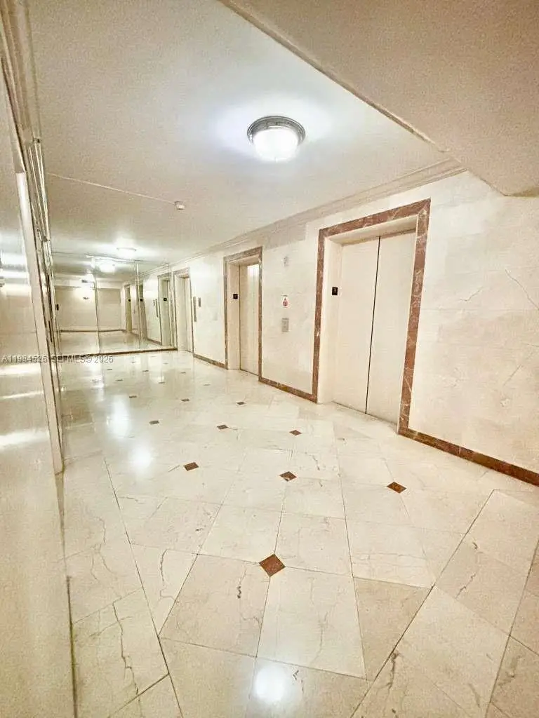 100 Lincoln Road #825, Miami Beach, FL 33139 - #2