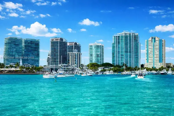 2627 S Bayshore Drive #2904, Miami, FL 33133