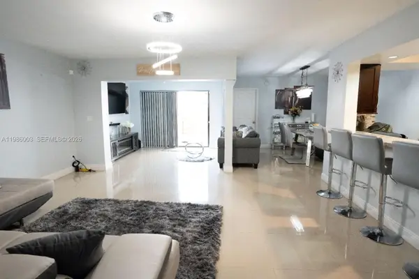 333 Ives Dairy Road #A33306, Miami, FL 33179