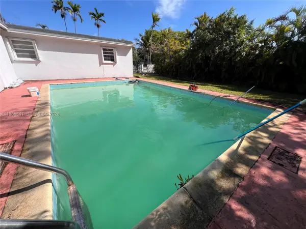 9950 SW 35th Terrace, Miami, FL 33165