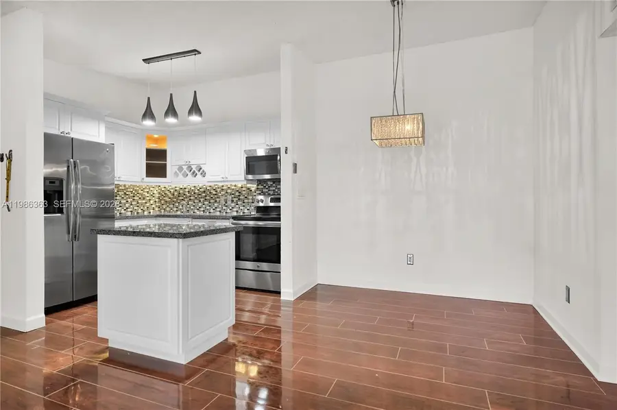 Address Withheld By Seller, Miami, FL 33179 - #2