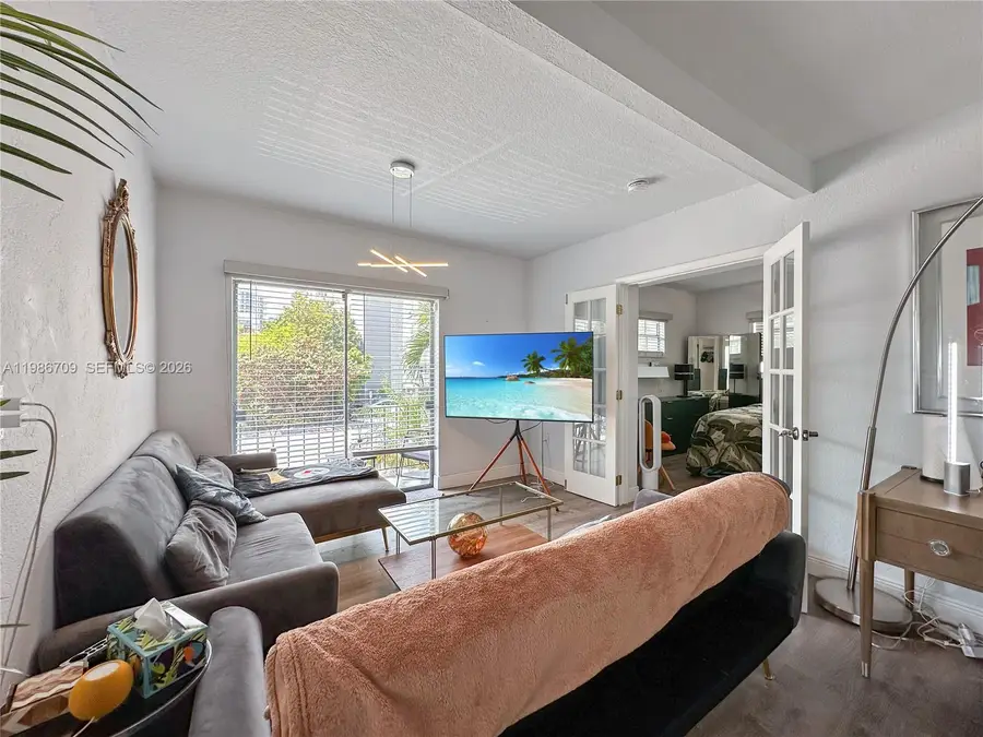 1611 W Ave 9 #9, Miami Beach, FL 33139 - #2