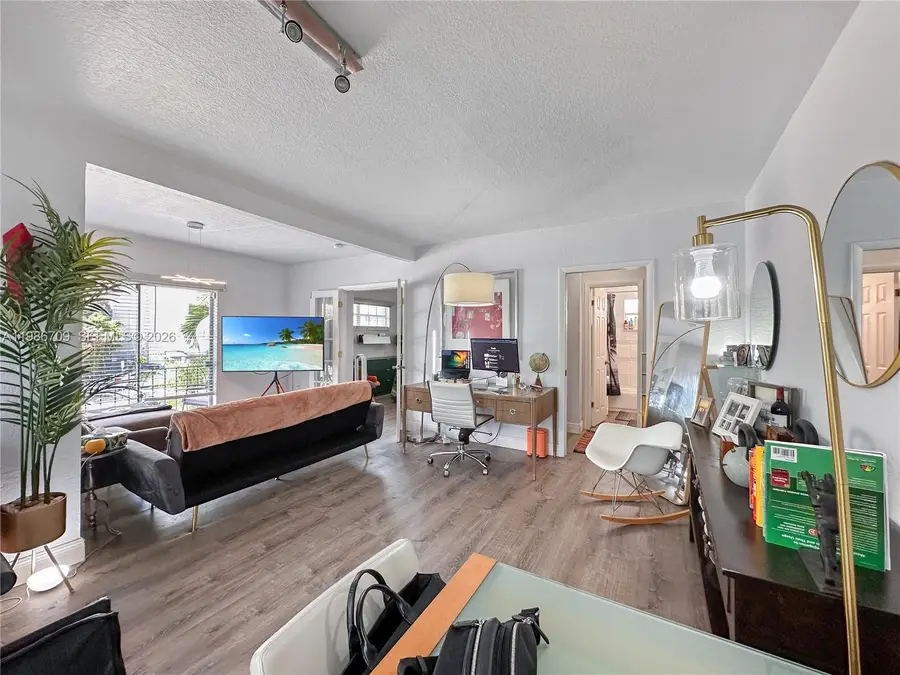1611 W Ave 9 #9, Miami Beach, FL 33139 - #3