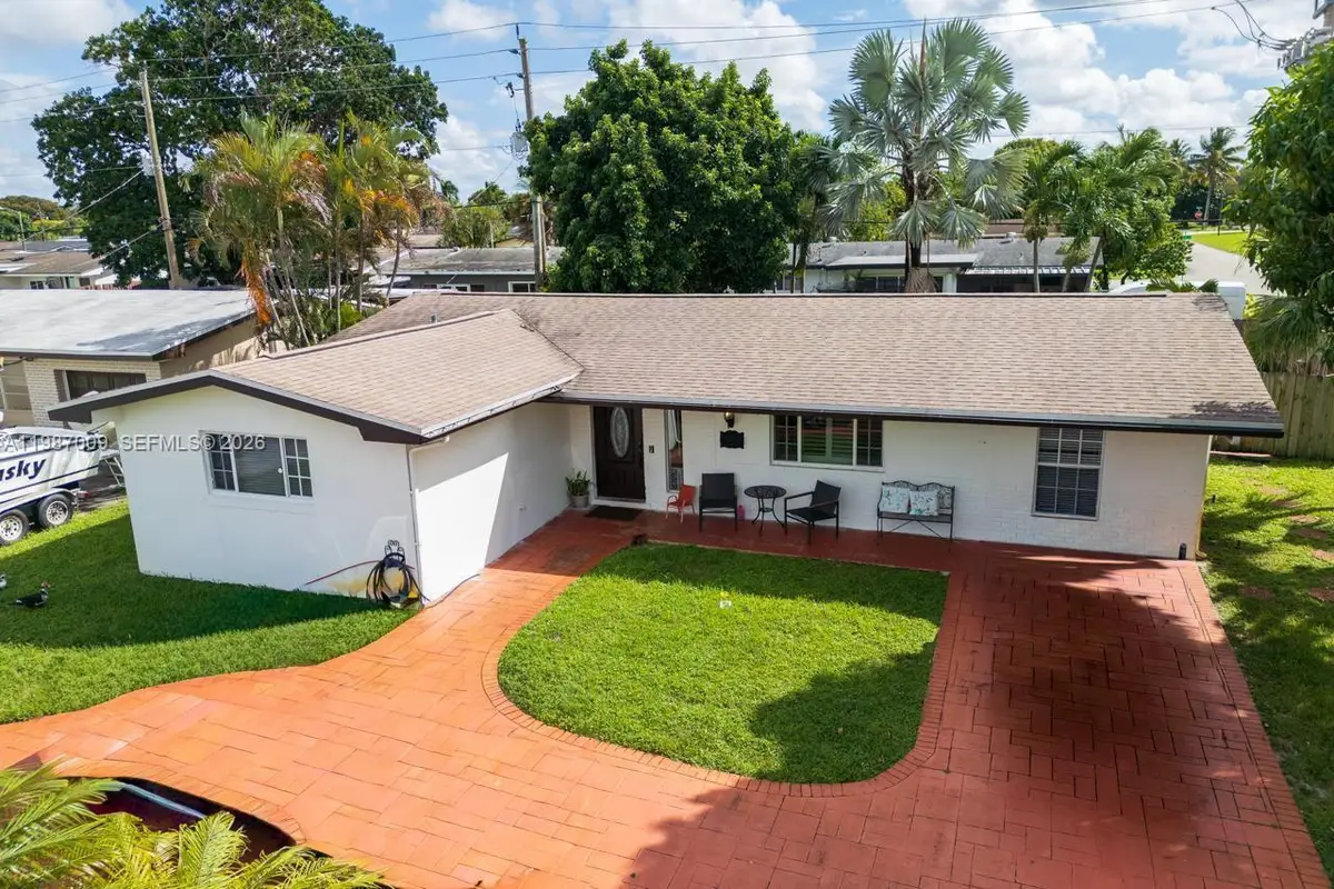 8740 NW 11th Street, Pembroke Pines, FL 33024 - #1