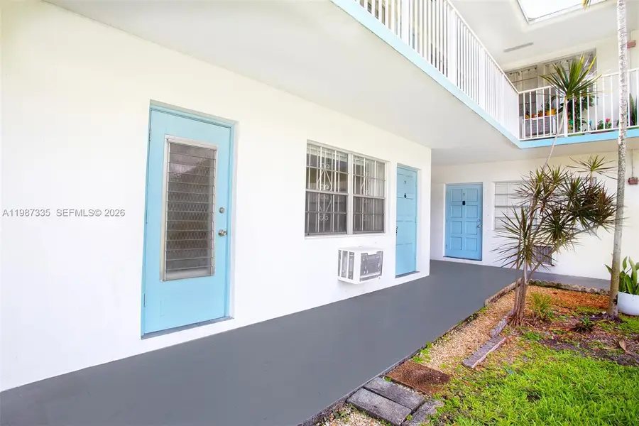 Address Withheld By Seller, Hollywood, FL 33020 - #2