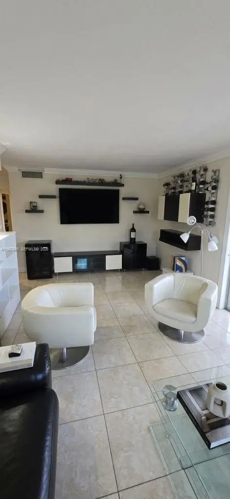 5055 NW 7th Street #206, Miami, FL 33126 - #3